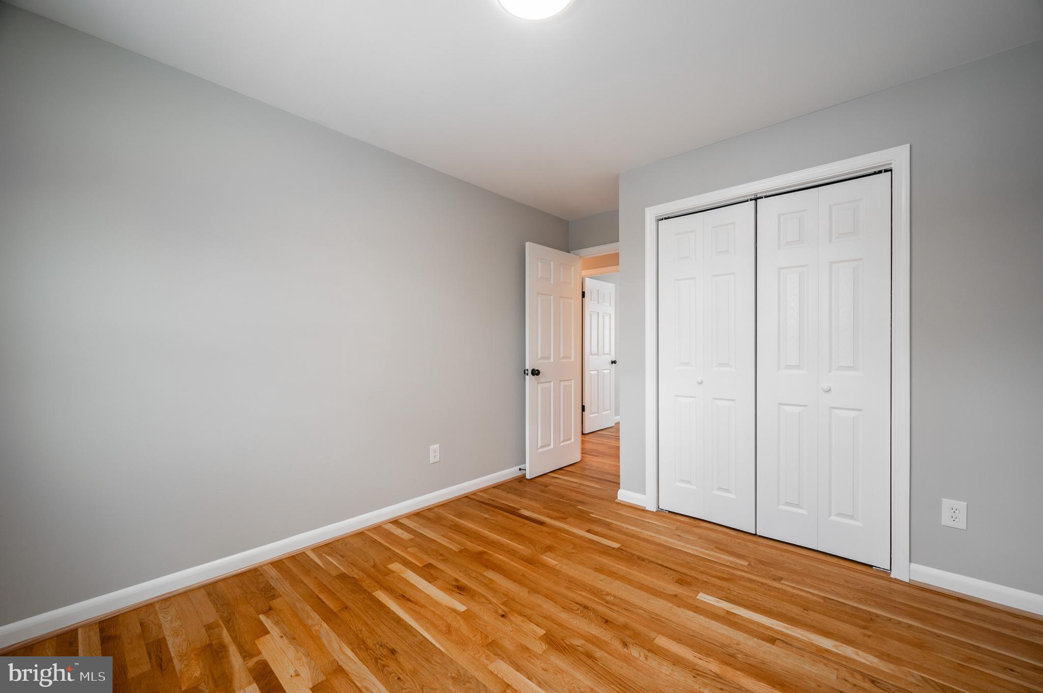 RIVERSIDE ESTATES - Residential