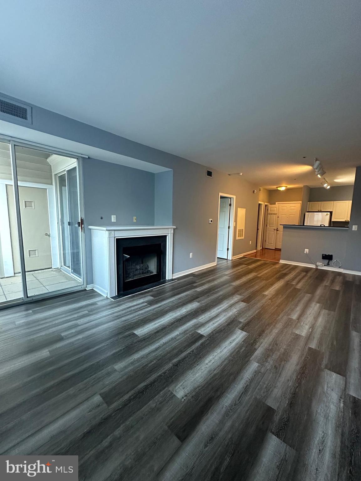 LILLIAN COURT AT TYSONS - Residential