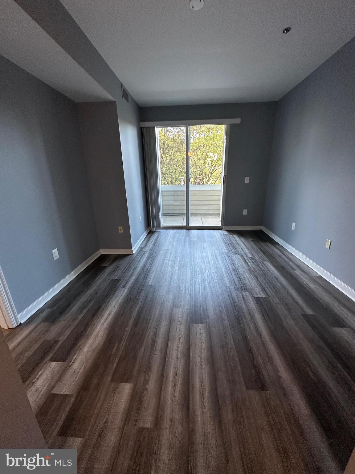 LILLIAN COURT AT TYSONS - Residential