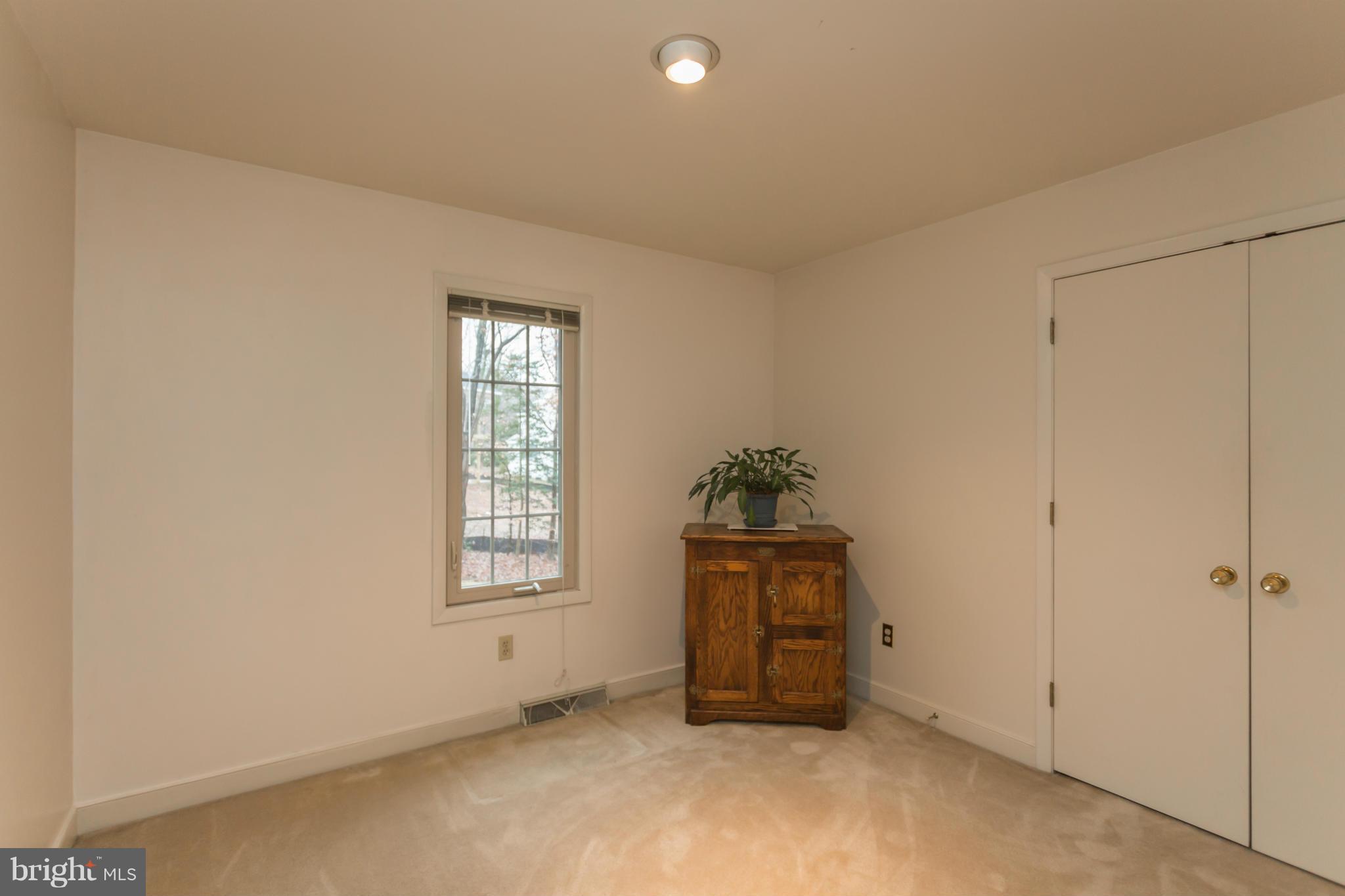 WOODLAWN - Residential