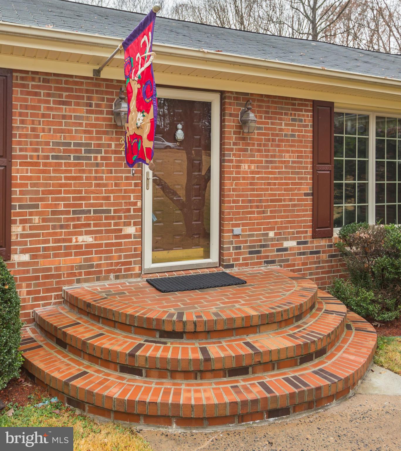 WOODLAWN - Residential