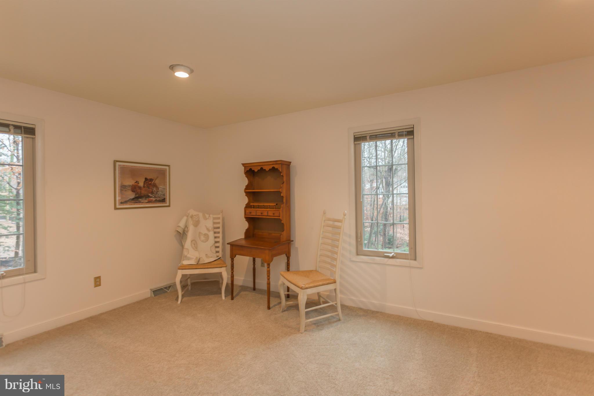 WOODLAWN - Residential