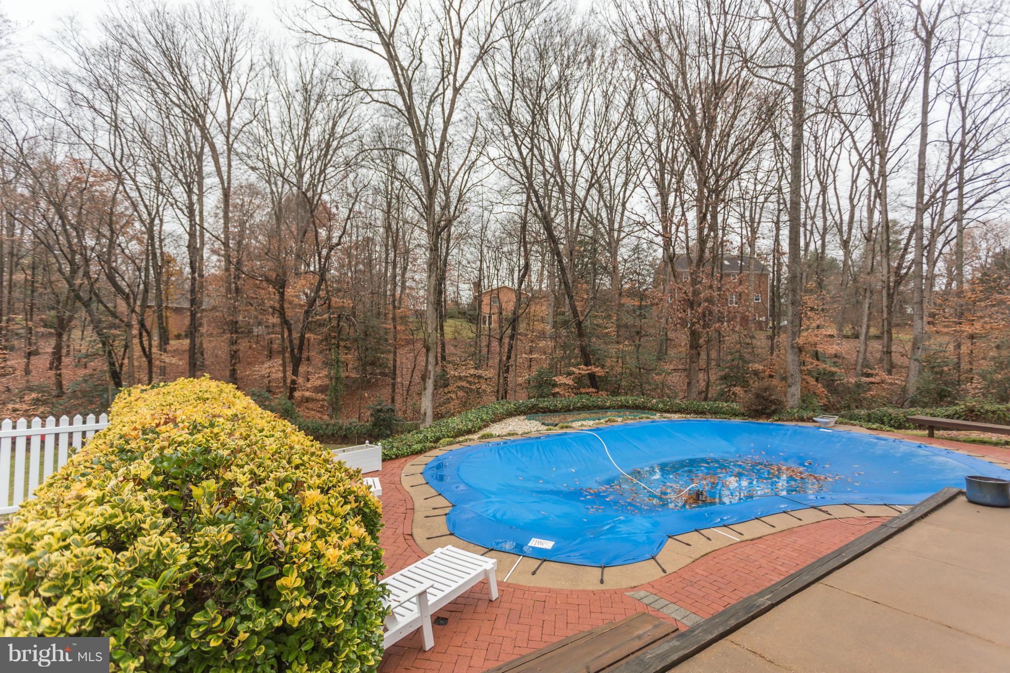 WOODLAWN - Residential