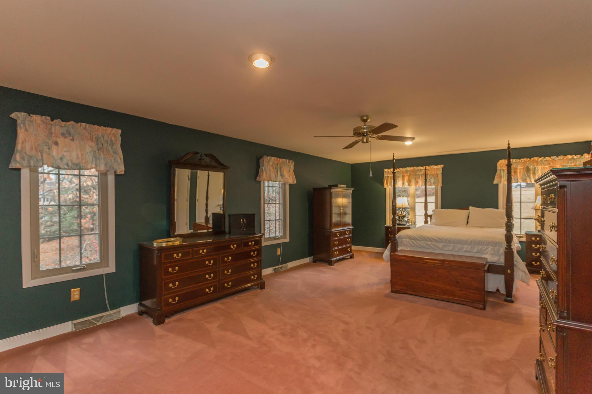 WOODLAWN - Residential