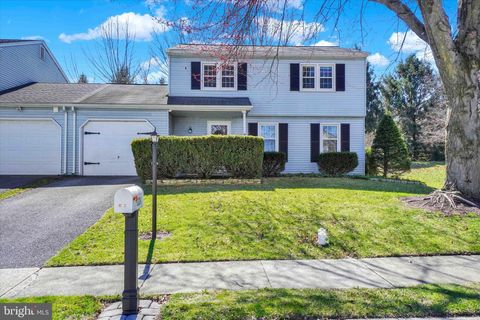 Photo of 2224 Harmony Hill Drive, LANCASTER, PA 17601 (MLS # PALA2065430)