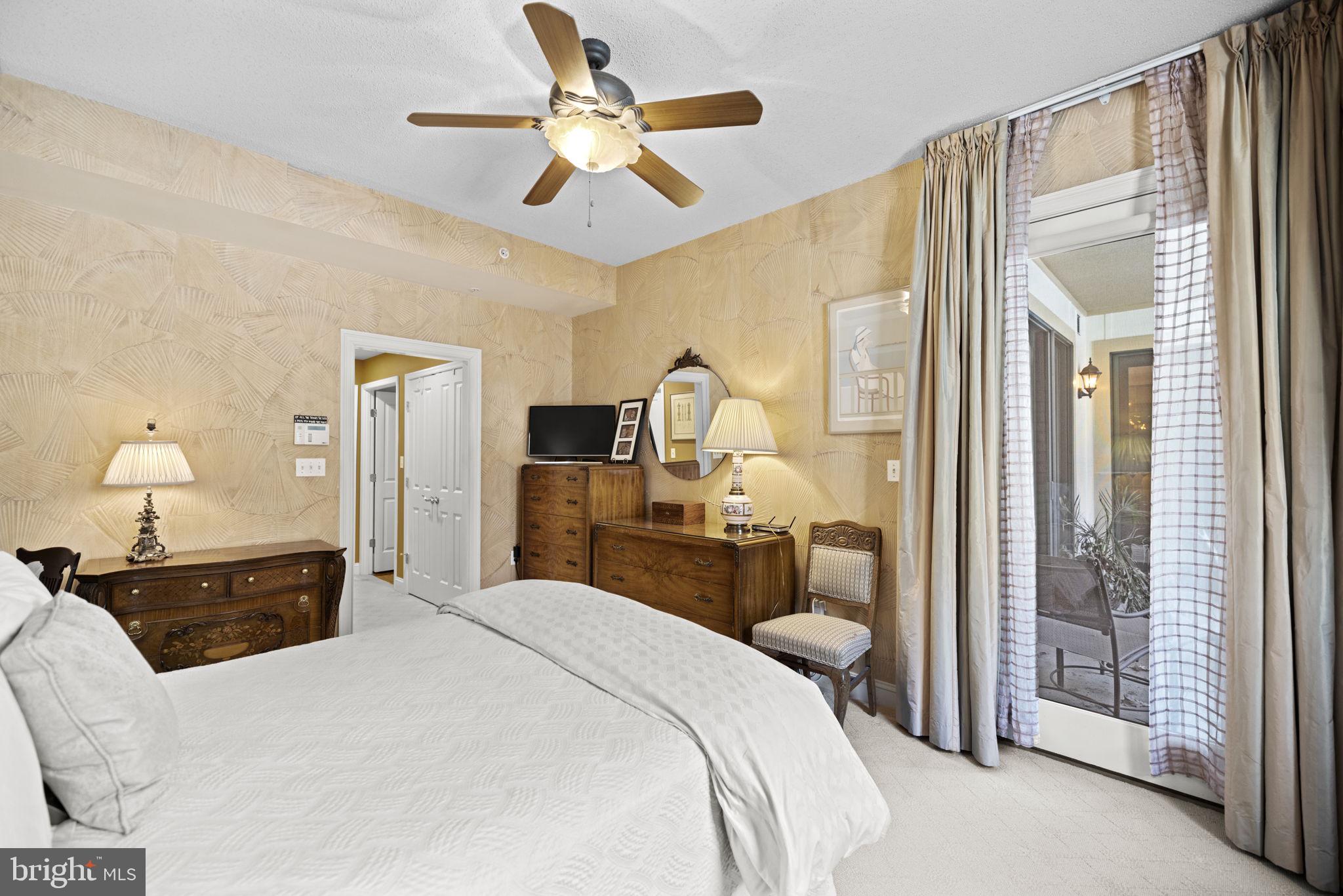 STRATHMORE PARK - Residential