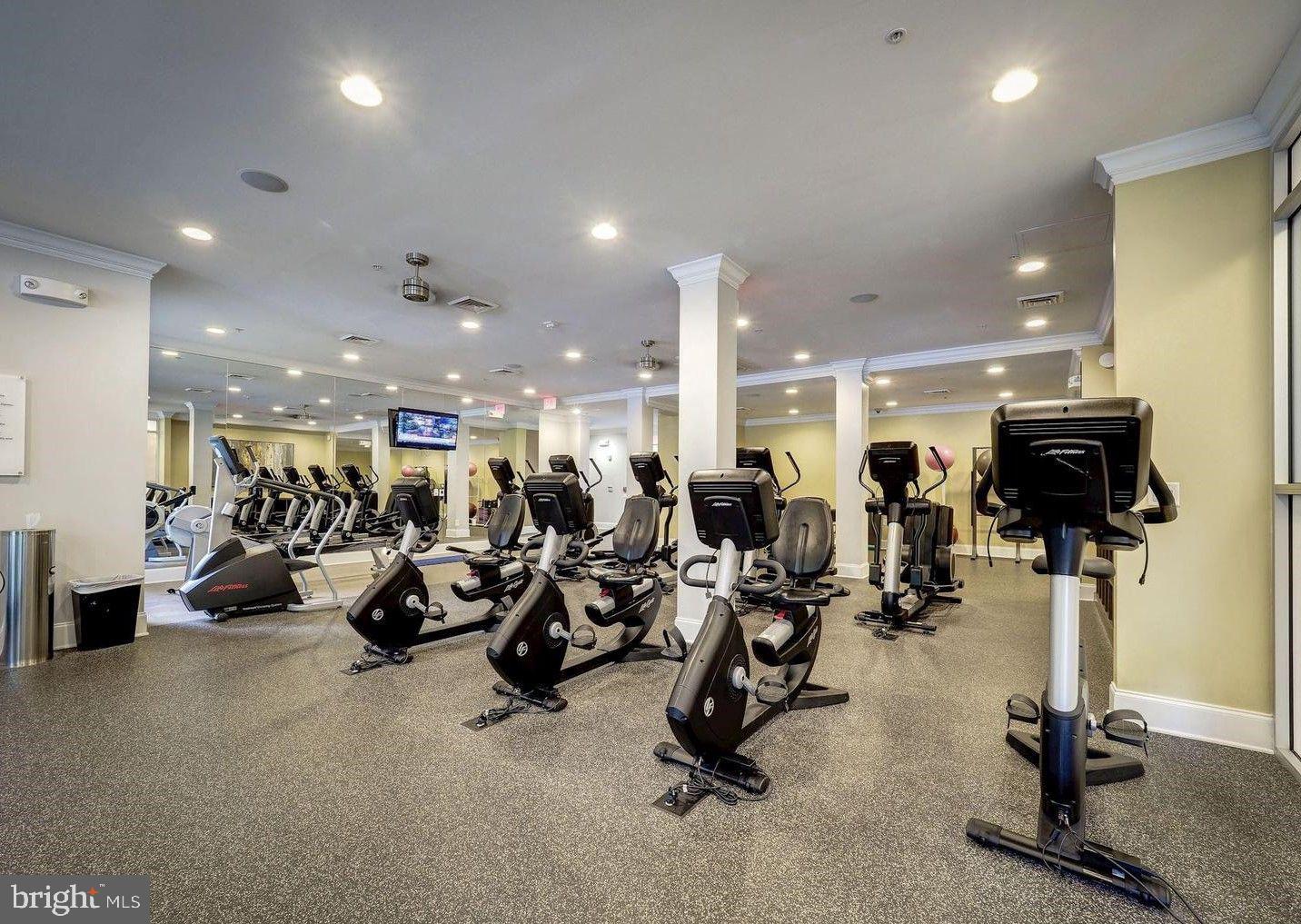 STRATHMORE PARK - Residential