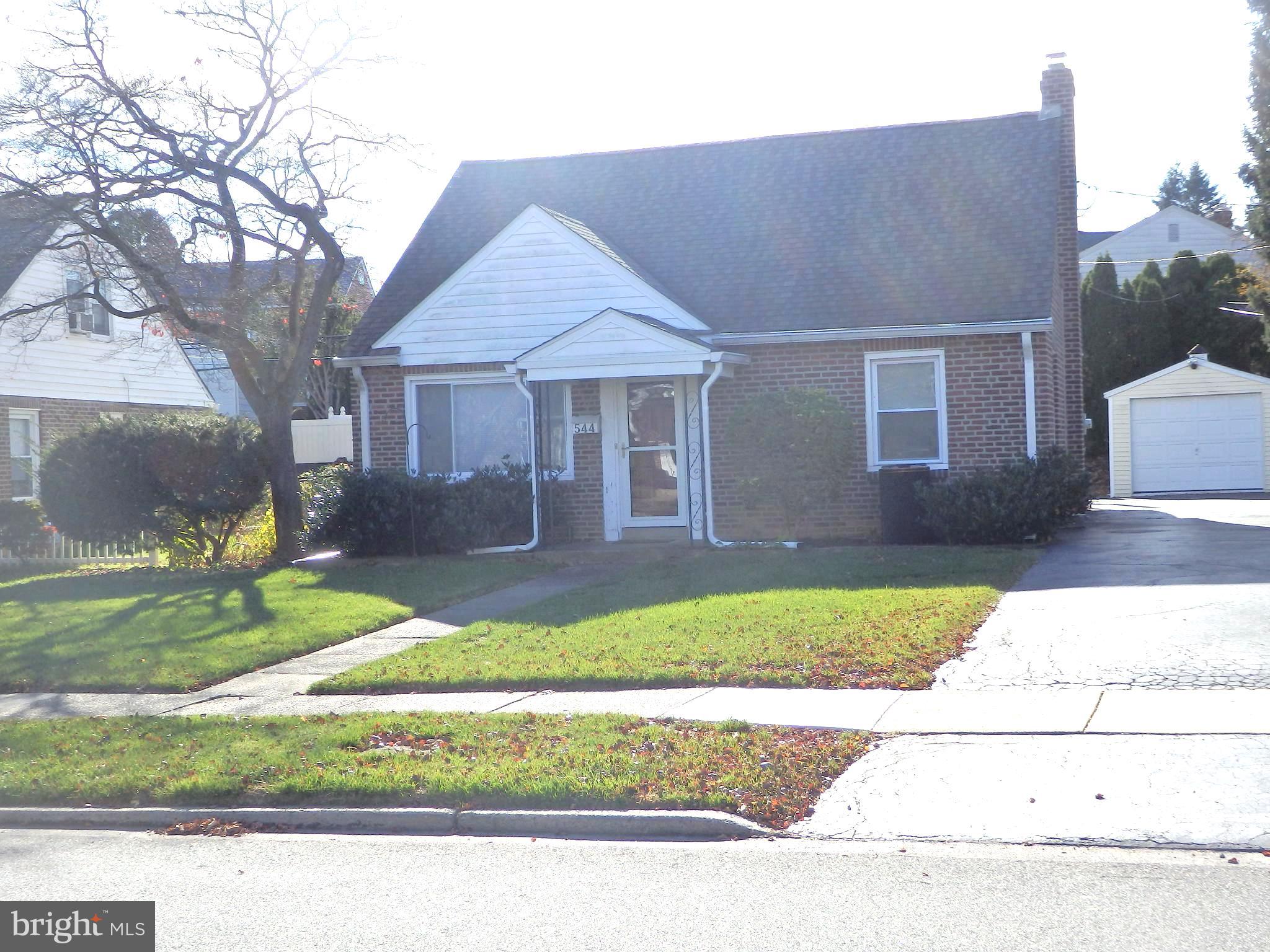 MANOA - Residential Lease