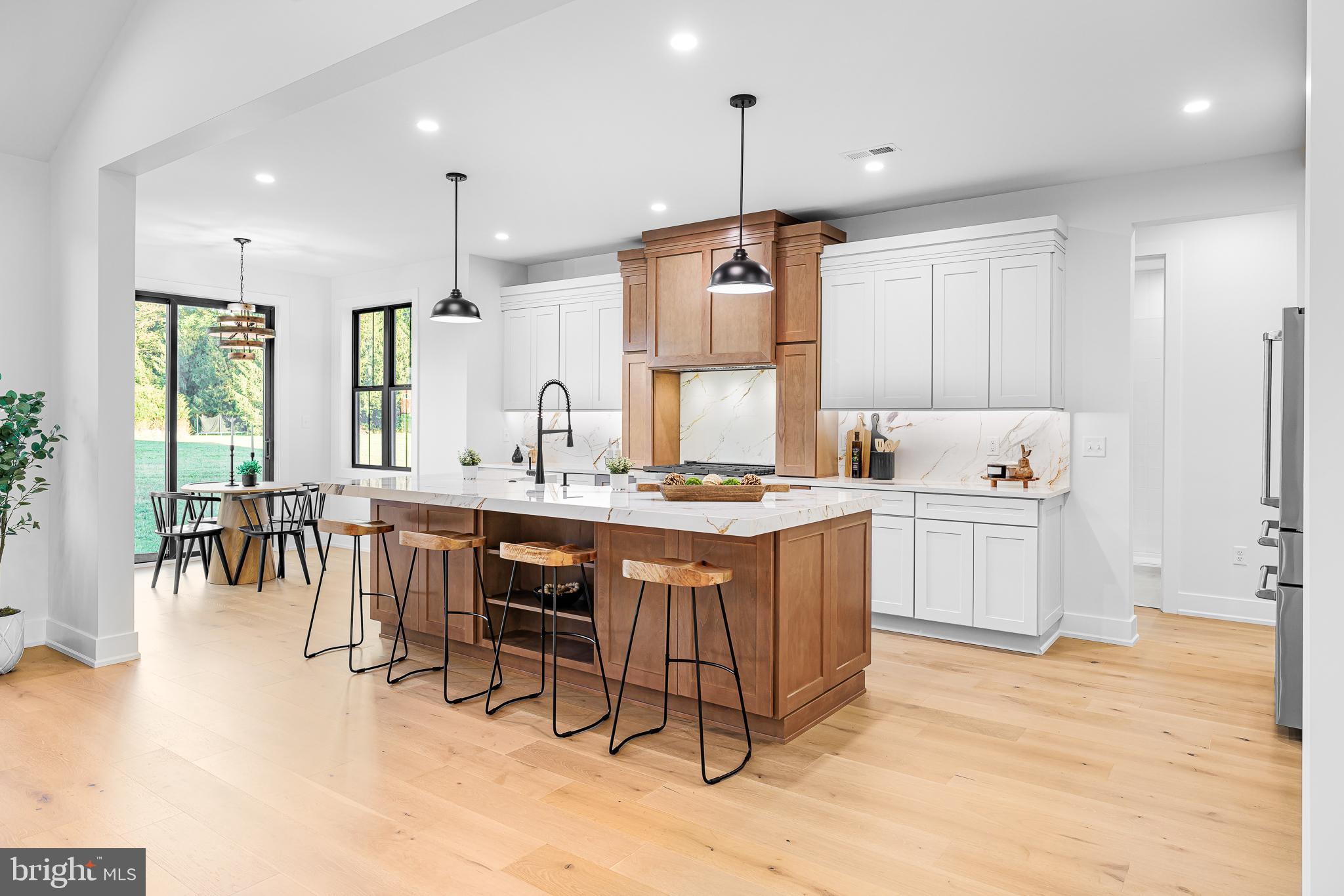 EVERGREEN FARMS - Residential