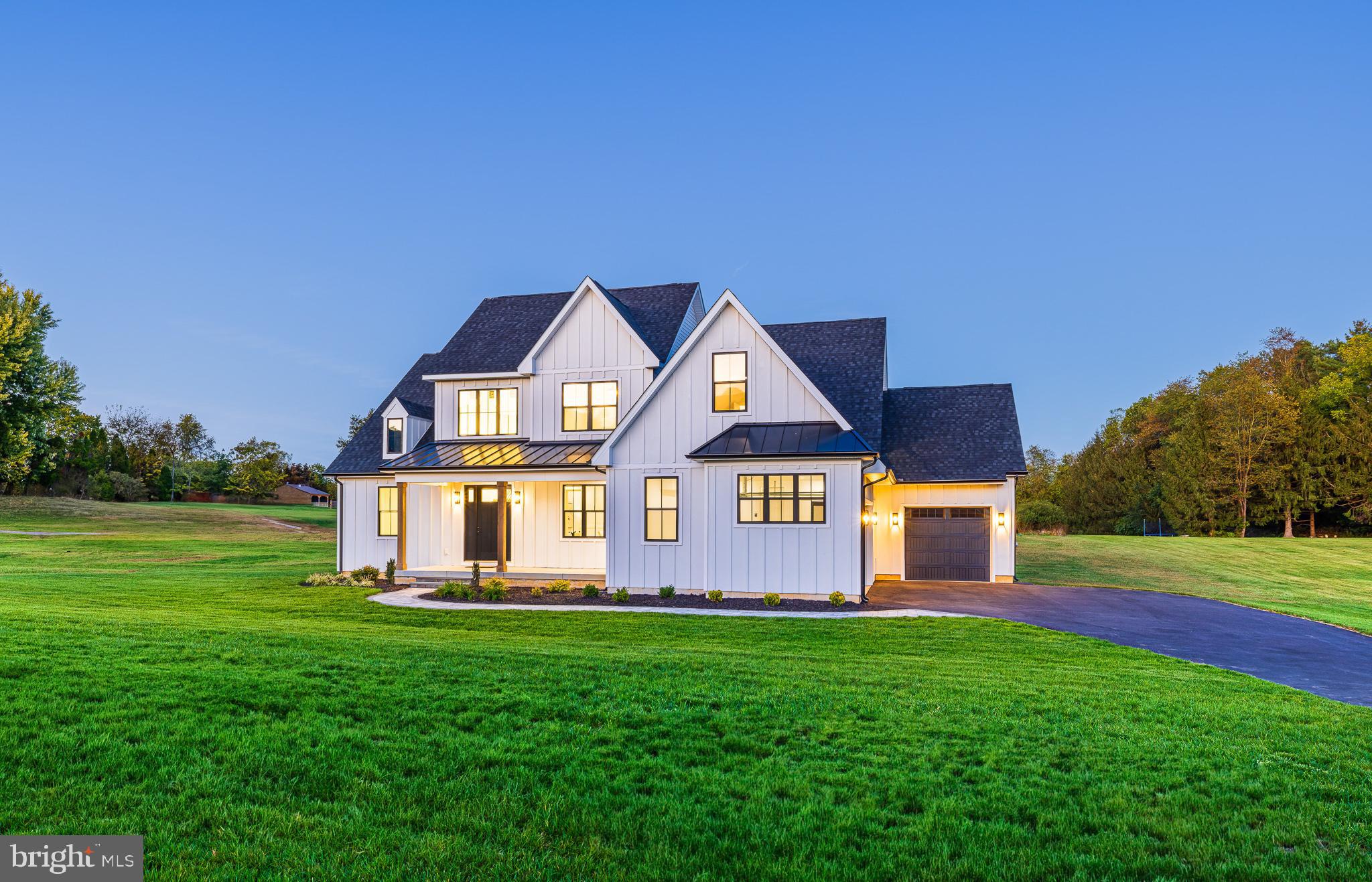 EVERGREEN FARMS - Residential