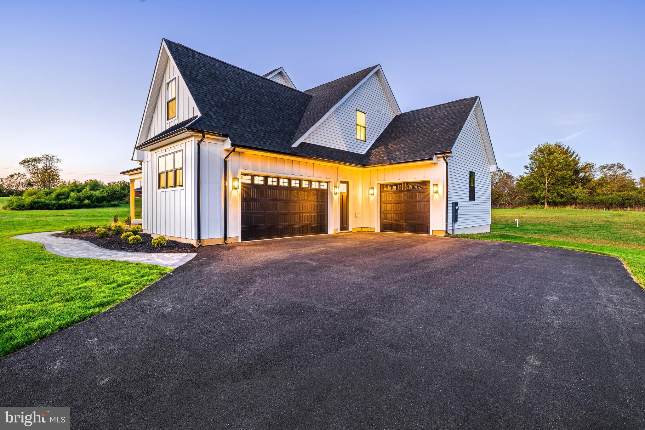 EVERGREEN FARMS - Residential