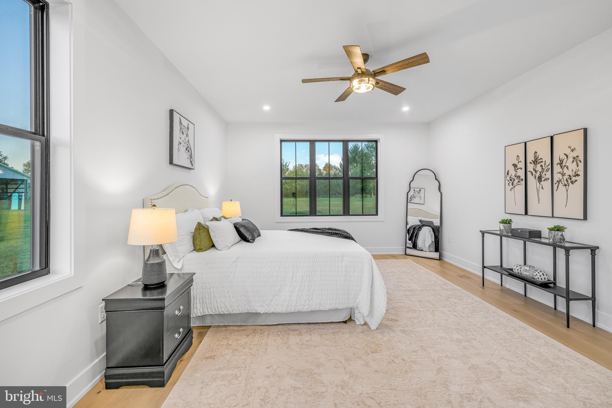 EVERGREEN FARMS - Residential