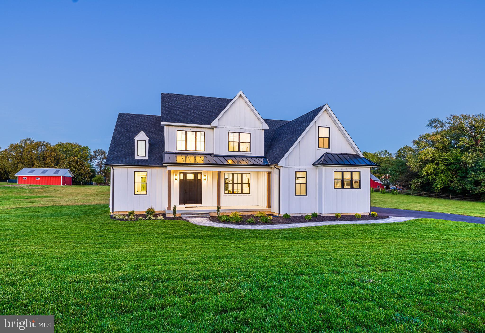 EVERGREEN FARMS - Residential