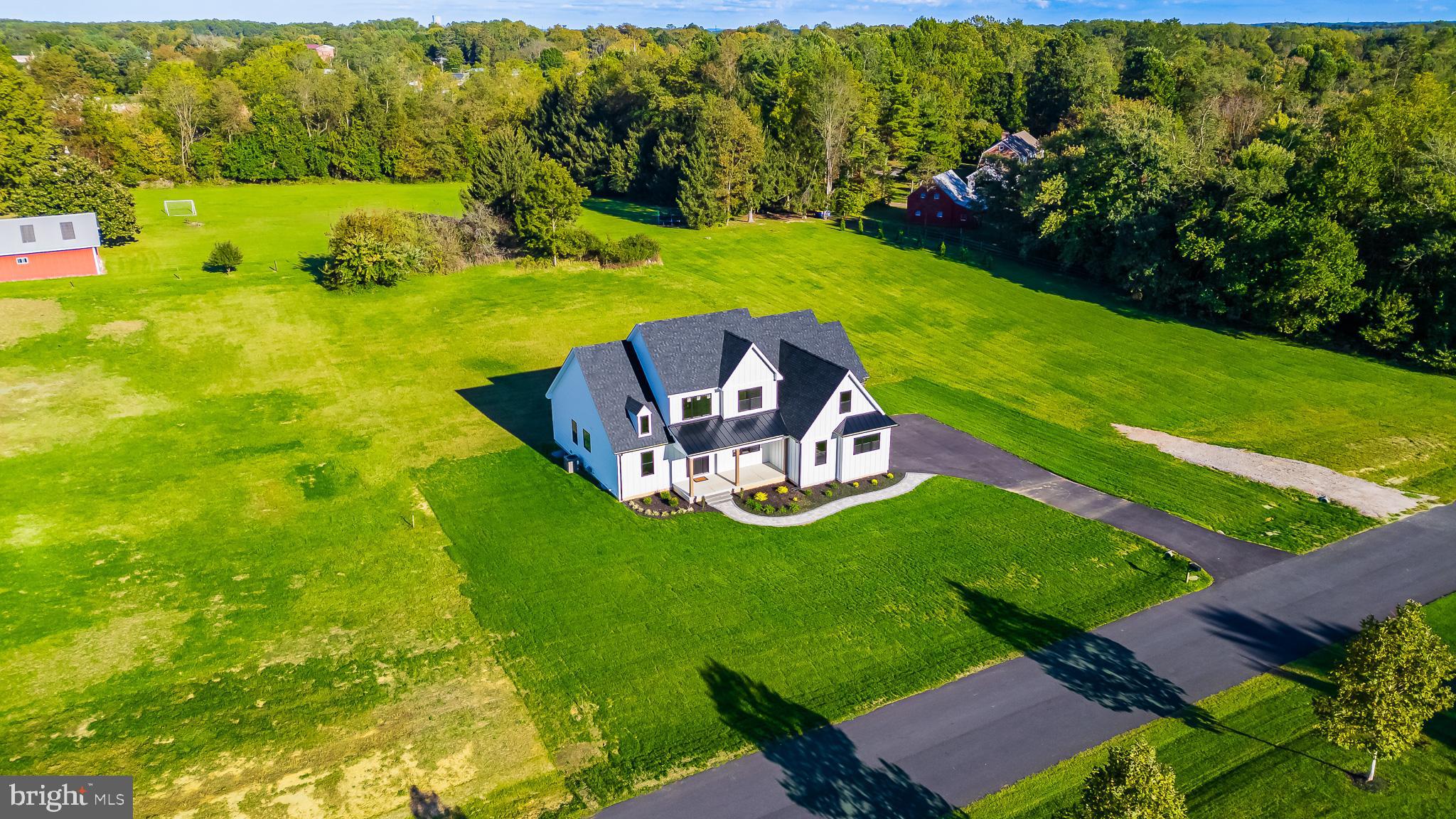 EVERGREEN FARMS - Residential