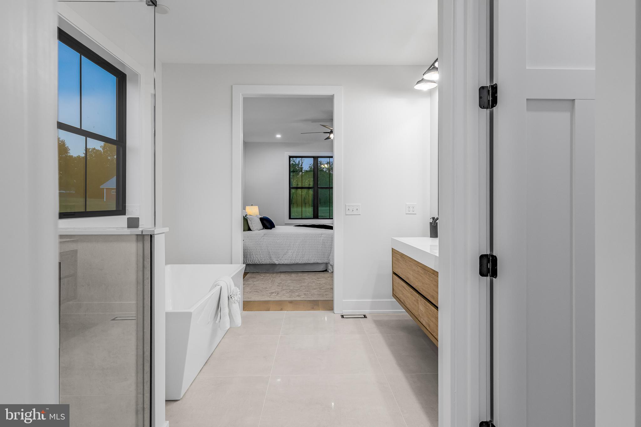 EVERGREEN FARMS - Residential