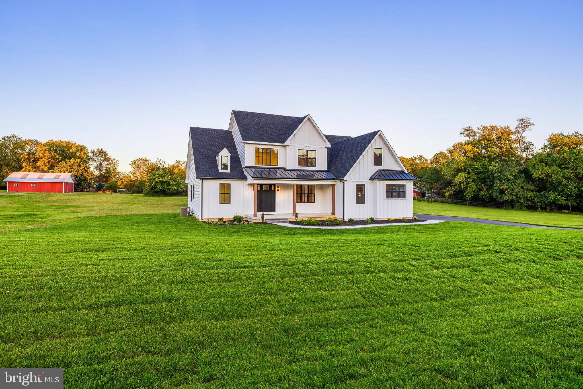 EVERGREEN FARMS - Residential