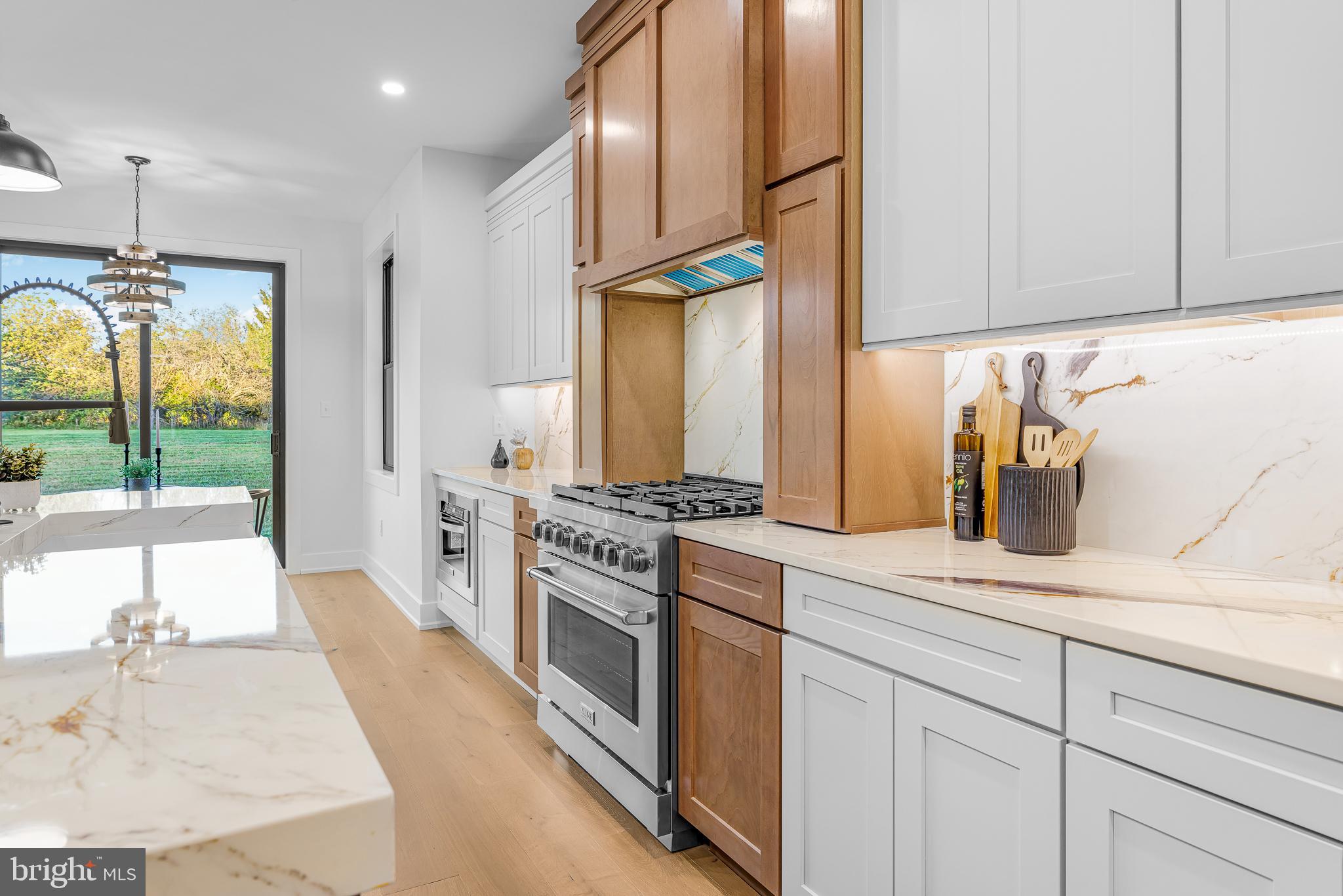 EVERGREEN FARMS - Residential