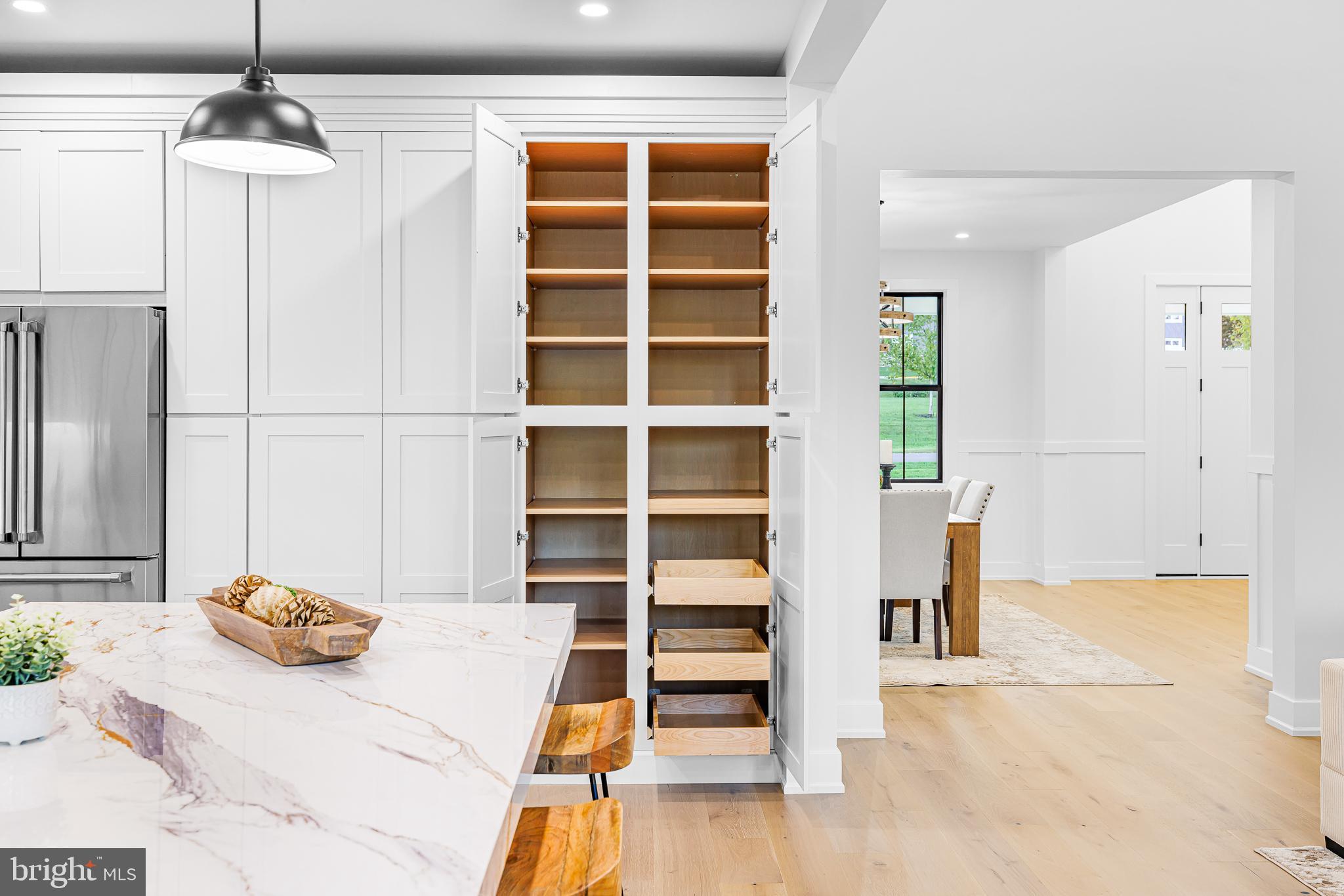 EVERGREEN FARMS - Residential