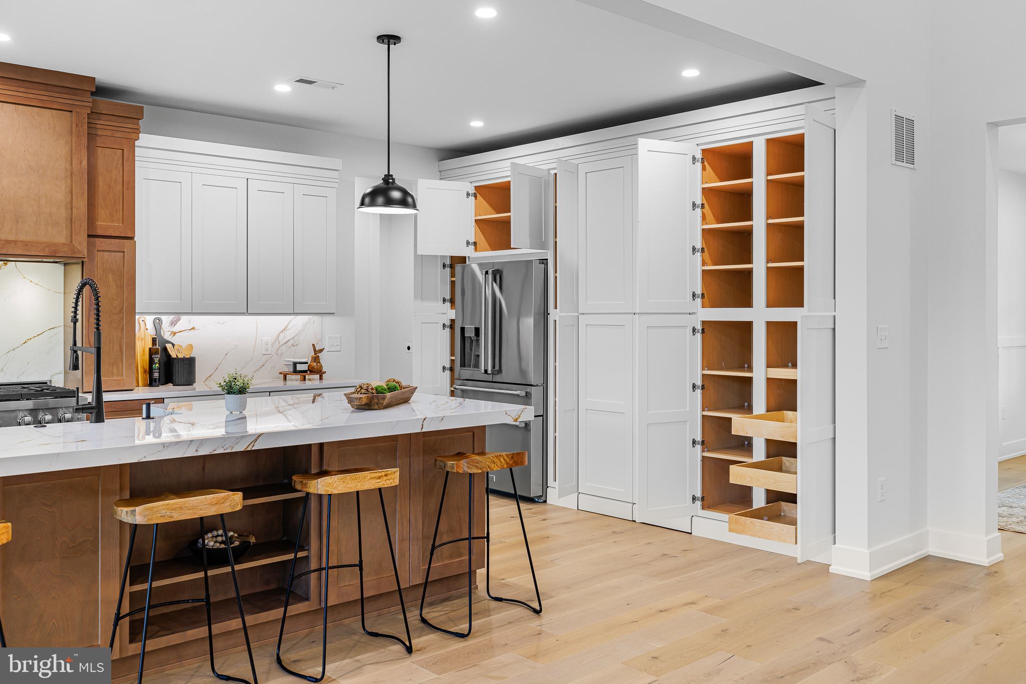 EVERGREEN FARMS - Residential