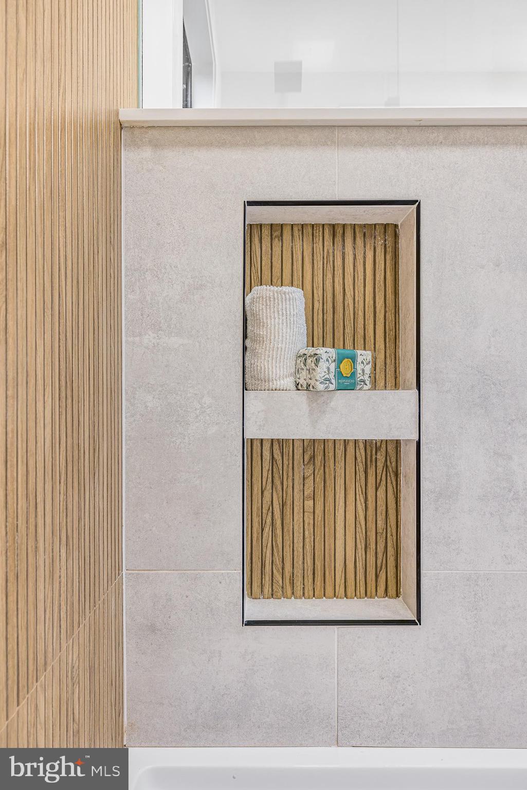 EVERGREEN FARMS - Residential