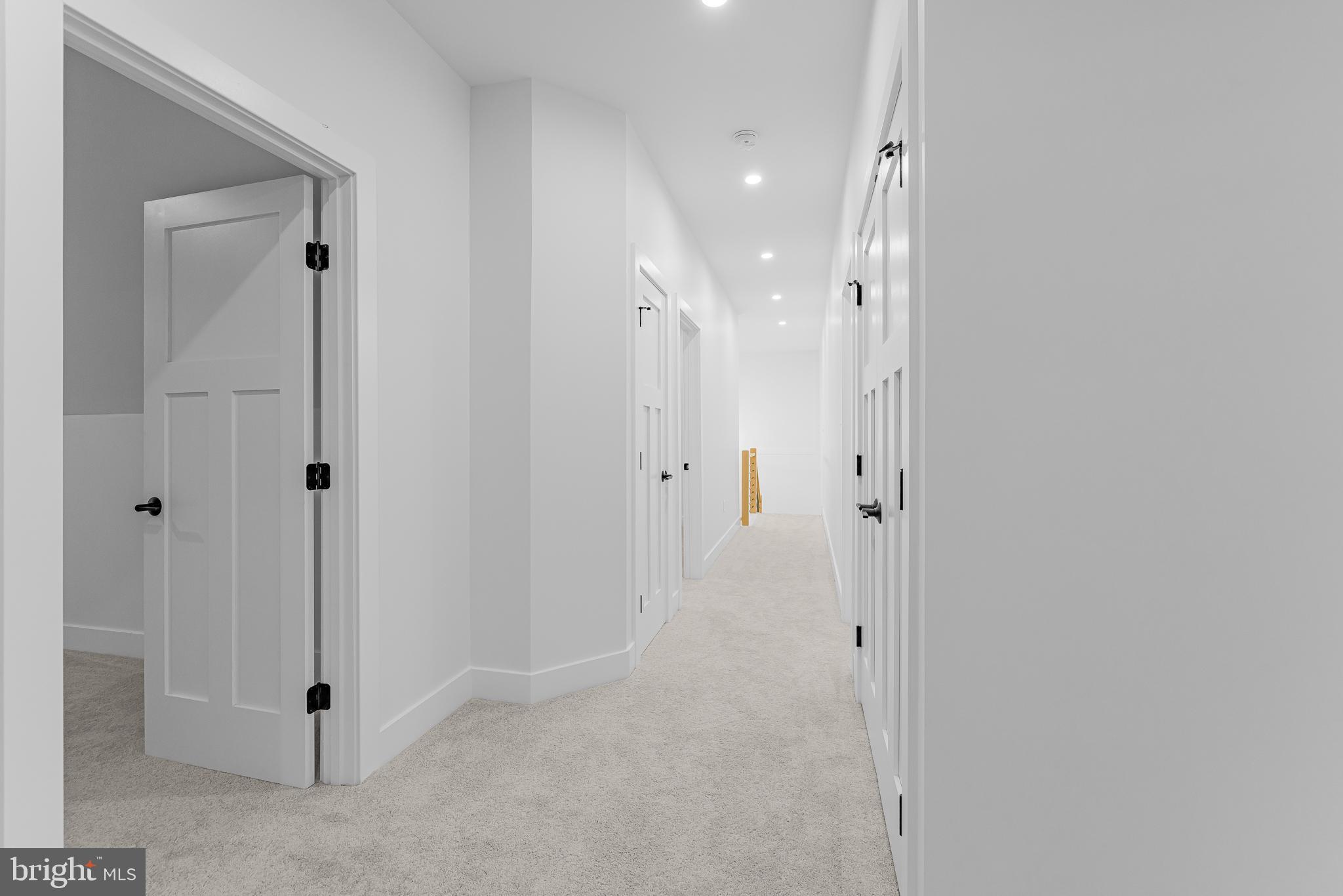 EVERGREEN FARMS - Residential