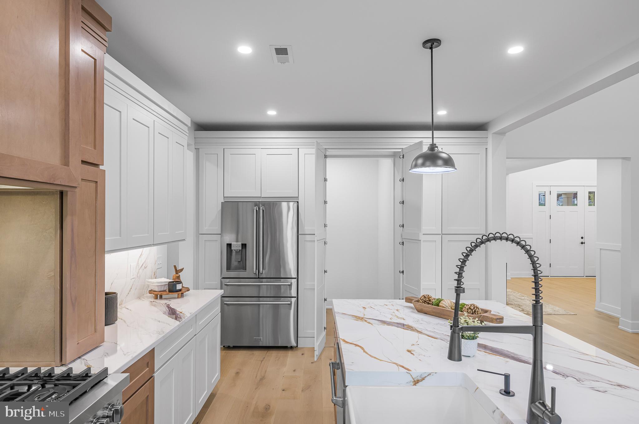 EVERGREEN FARMS - Residential