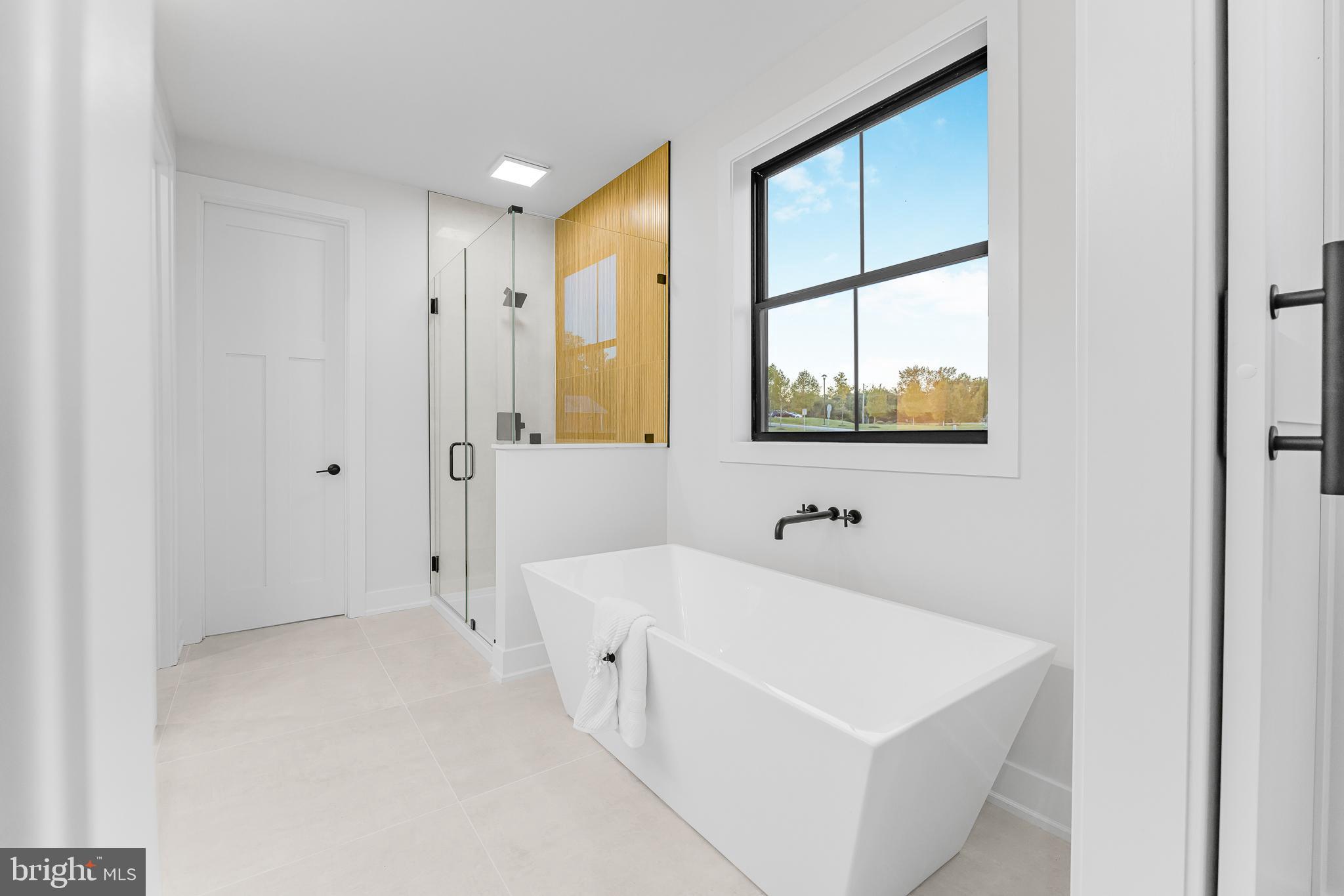 EVERGREEN FARMS - Residential