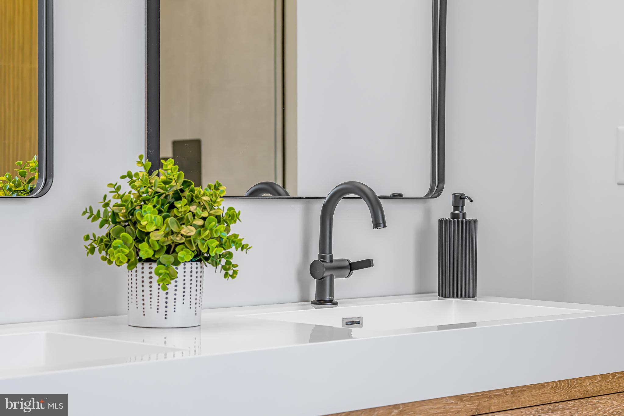 EVERGREEN FARMS - Residential