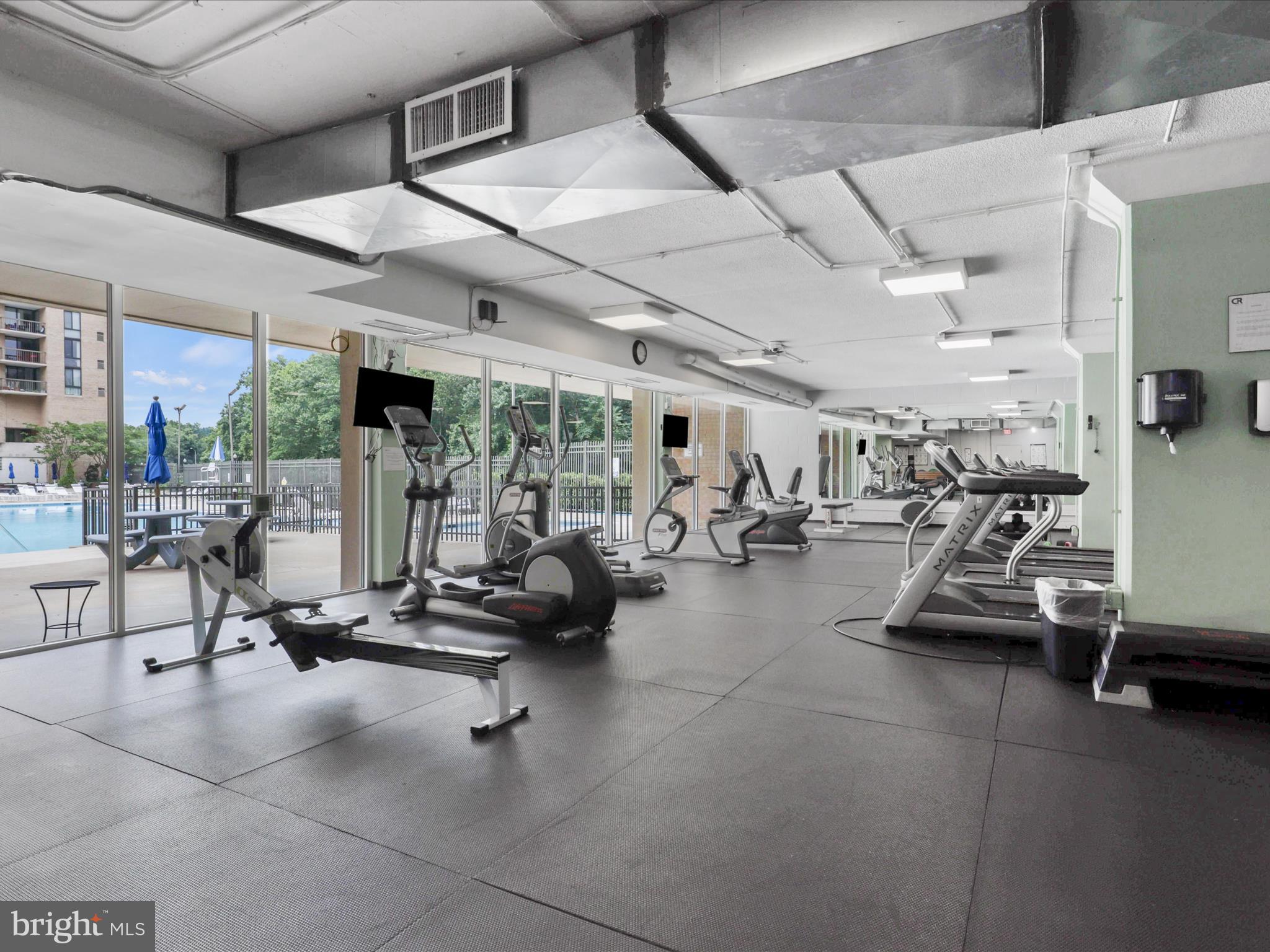 COLUMBIA FOREST - Residential