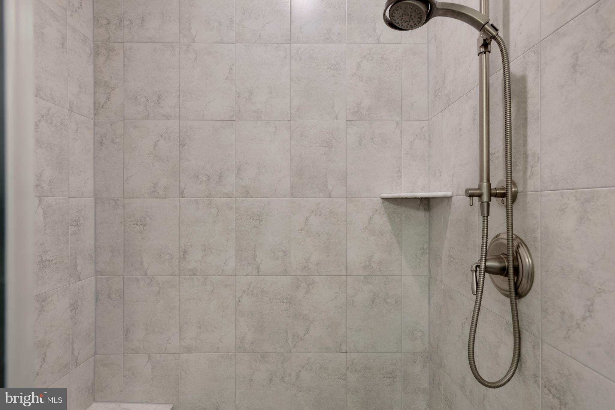 SM ONE LOUDOUN CONDO - Residential