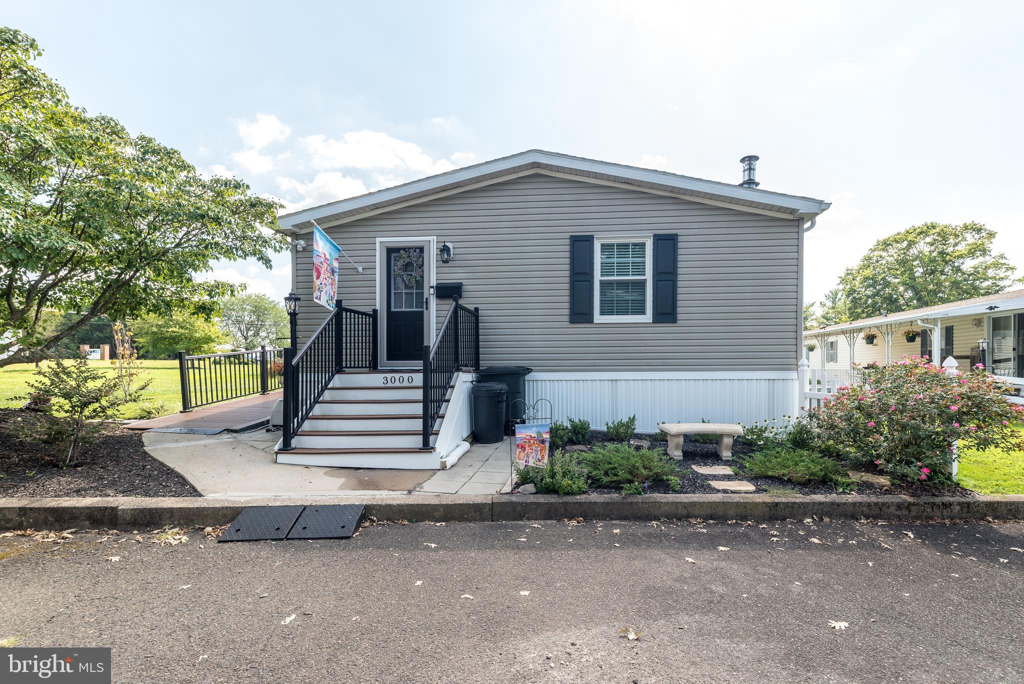 3000 WALNUT LANE