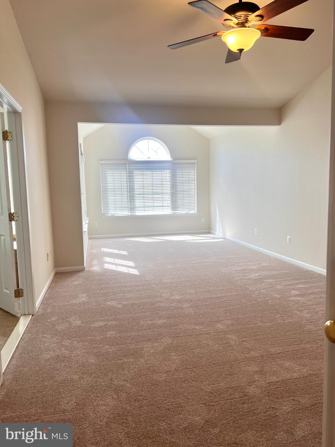 SOUTH RIDING - Residential Lease