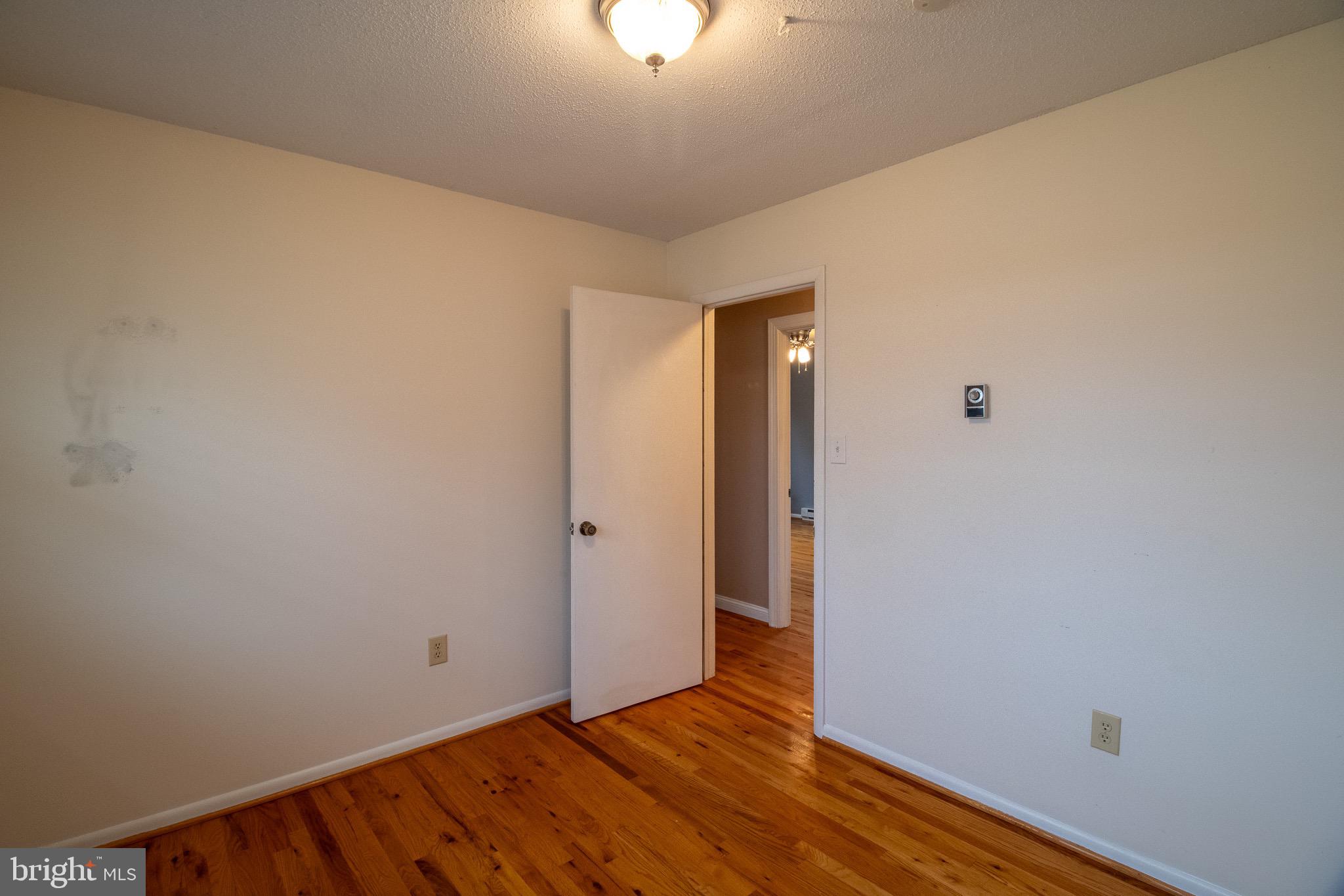 FOREST HILLS - Residential