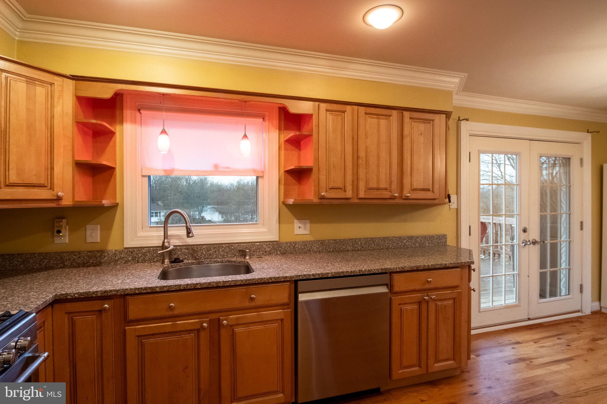 FOREST HILLS - Residential