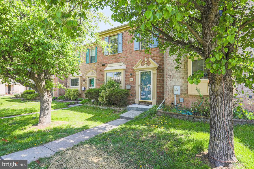 Well-maintained townhome with brand new appliances, granite countertops, and new carpeting.  Spacious with lots of storage.  Has a deck too! Don't miss out on this one.