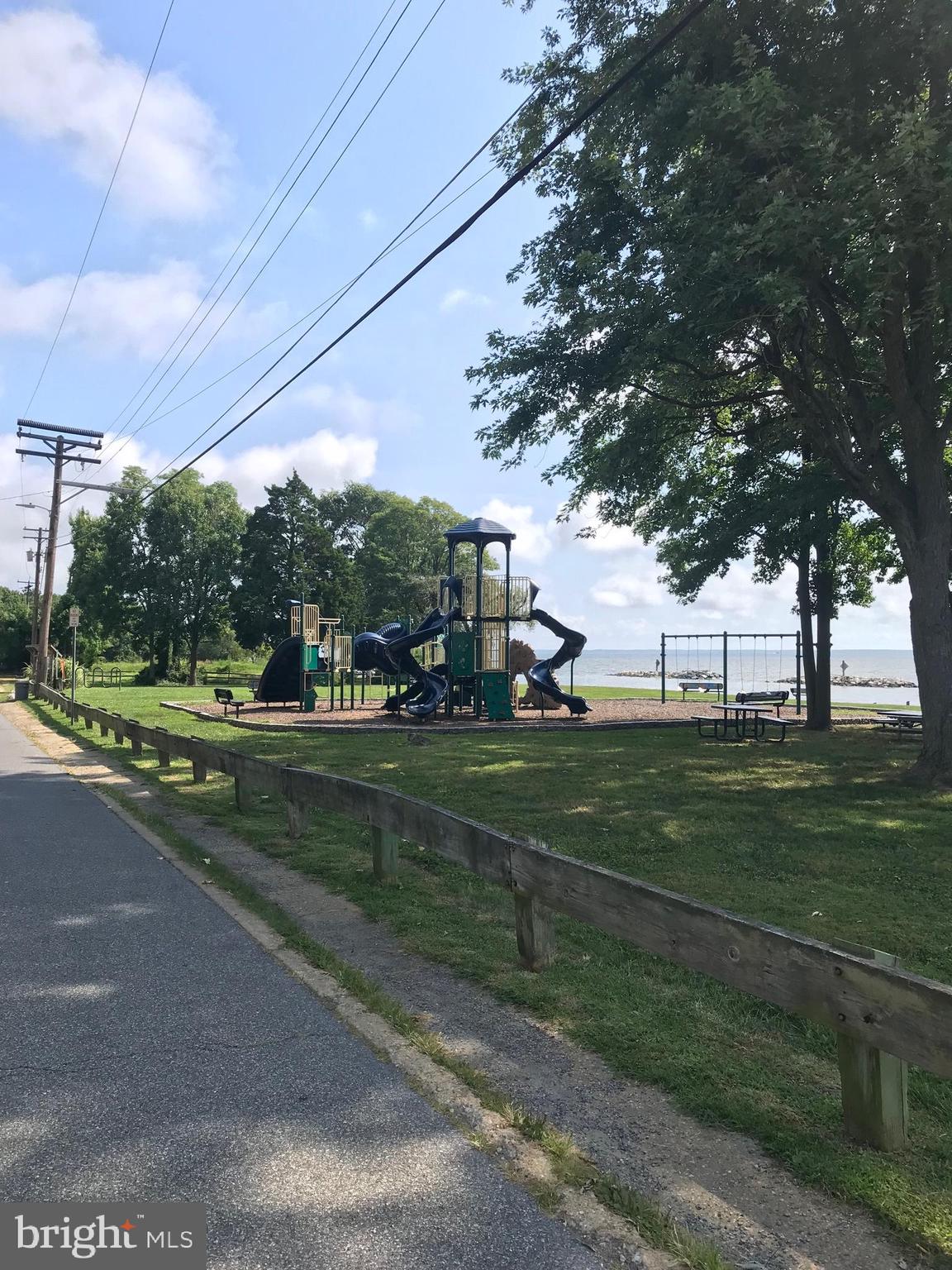 BEVERLEY BEACH - Residential