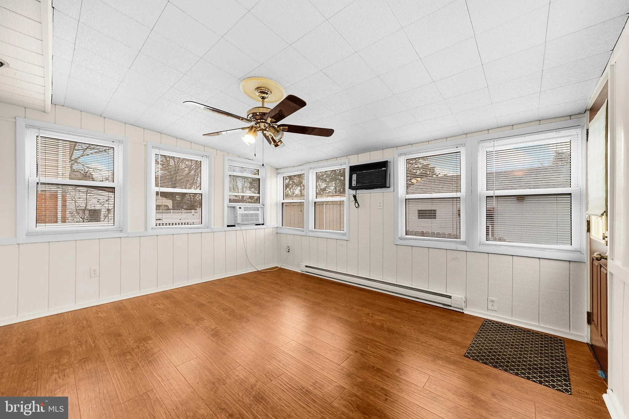 Blackwood, New Jersey 08012, United States, 2 Bedrooms Bedrooms, ,1 BathroomBathrooms,Residential,Active,79895