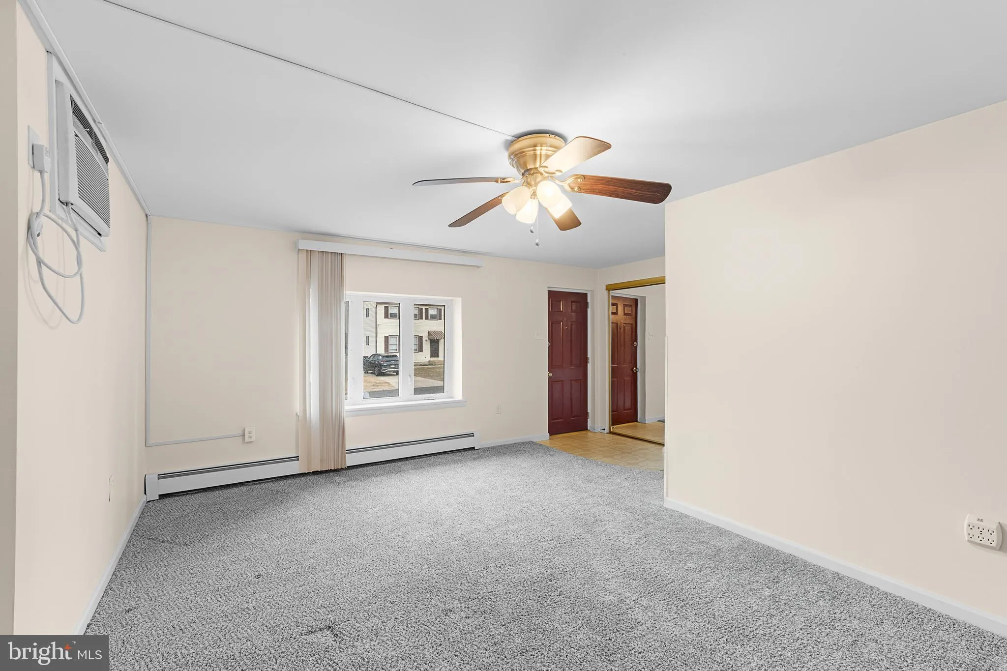 Blackwood, New Jersey 08012, United States, 2 Bedrooms Bedrooms, ,1 BathroomBathrooms,Residential,Active,79895