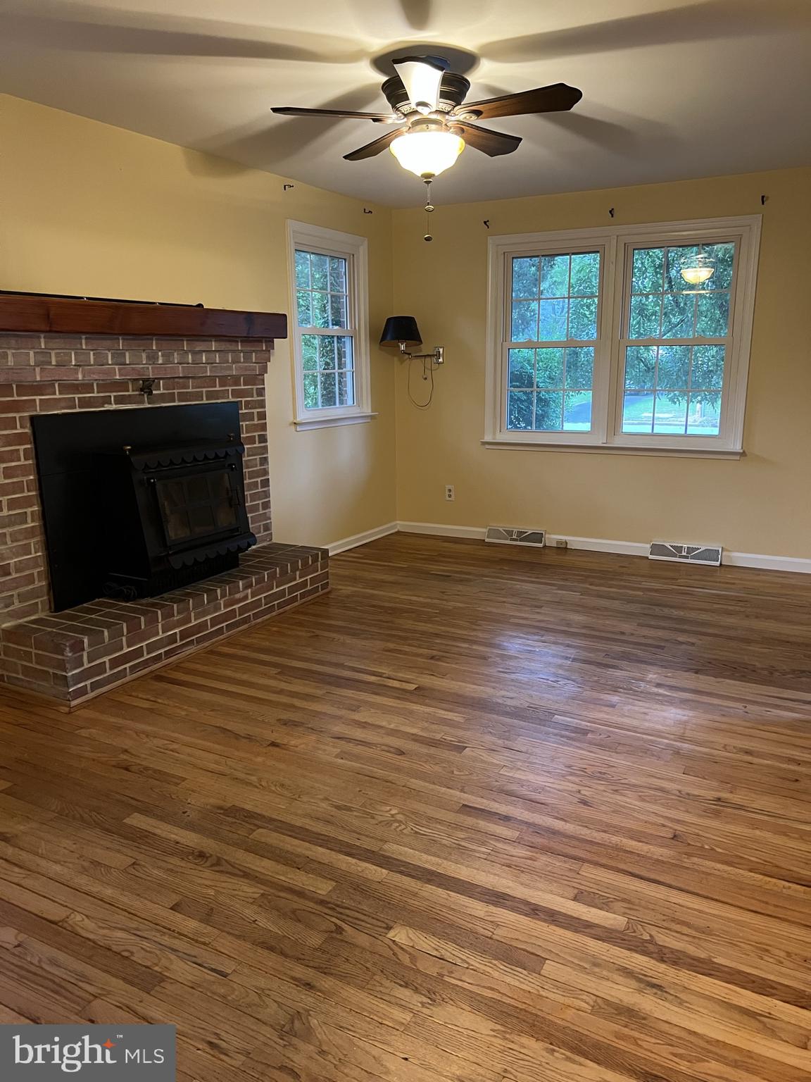 COLLEGE HEIGHTS - Residential Lease