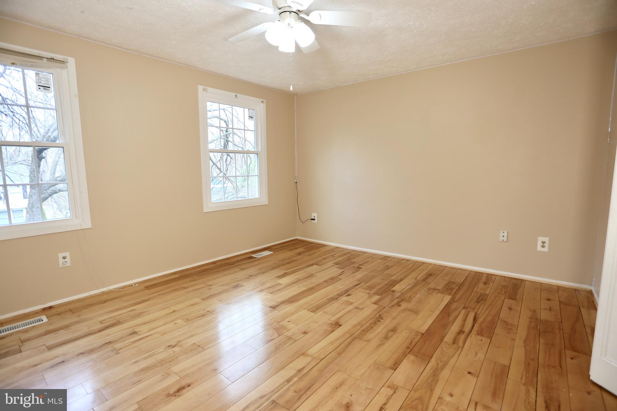 MONTCLAIR/COUNTRY CLUB - Residential