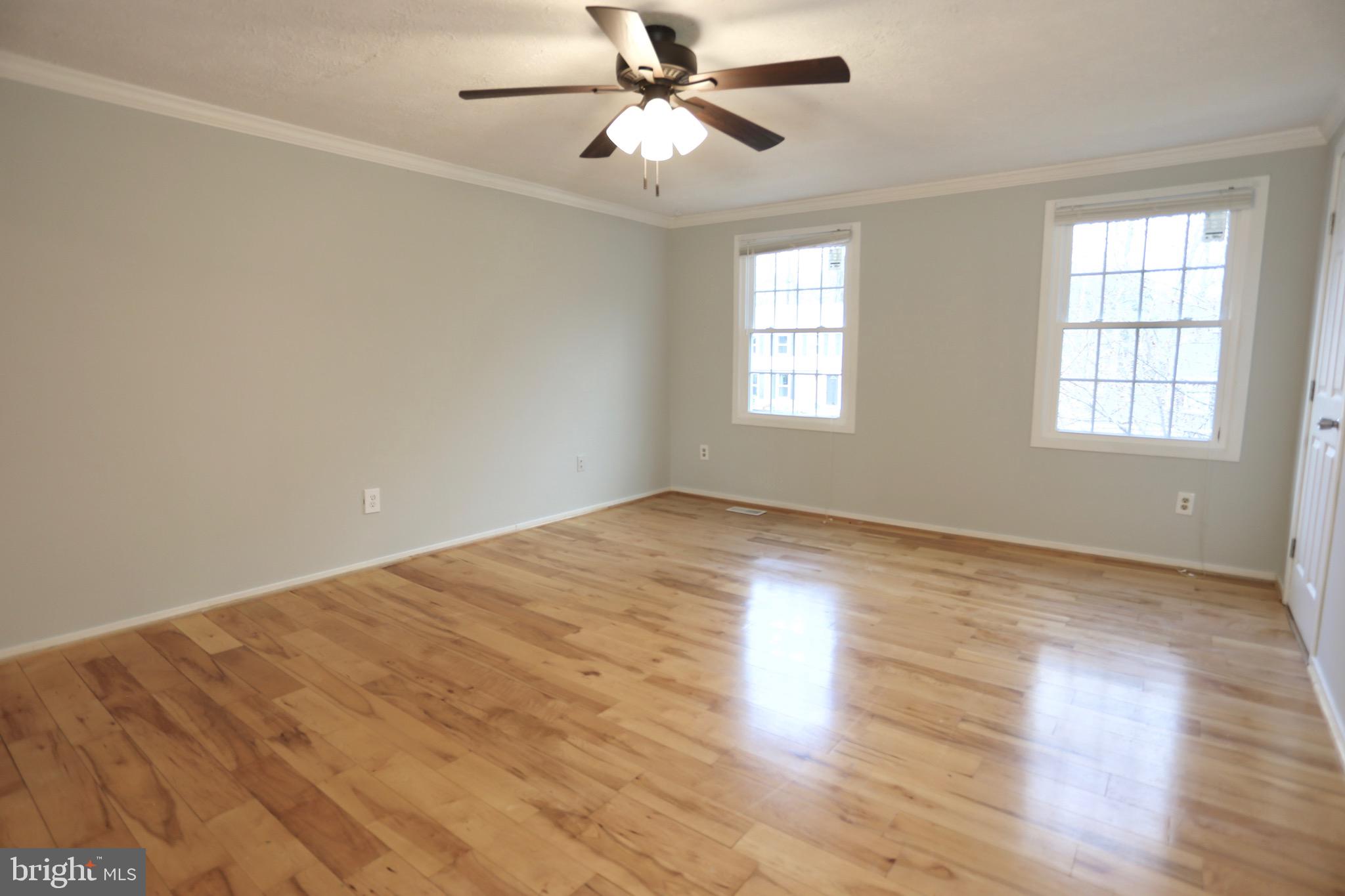 MONTCLAIR/COUNTRY CLUB - Residential