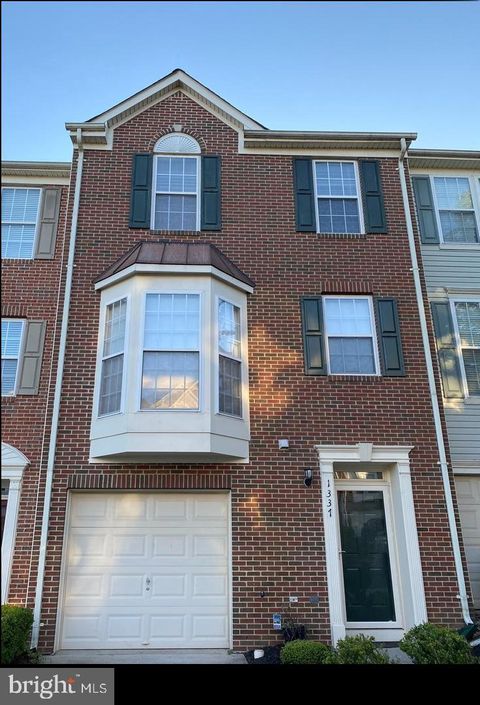 Photo of 1337 Cranes Bill Way, WOODBRIDGE, VA 22191 (MLS # VAPW2119506)