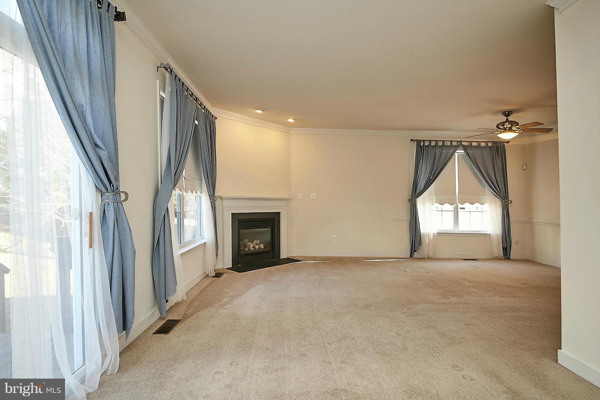 DALE CITY - Residential