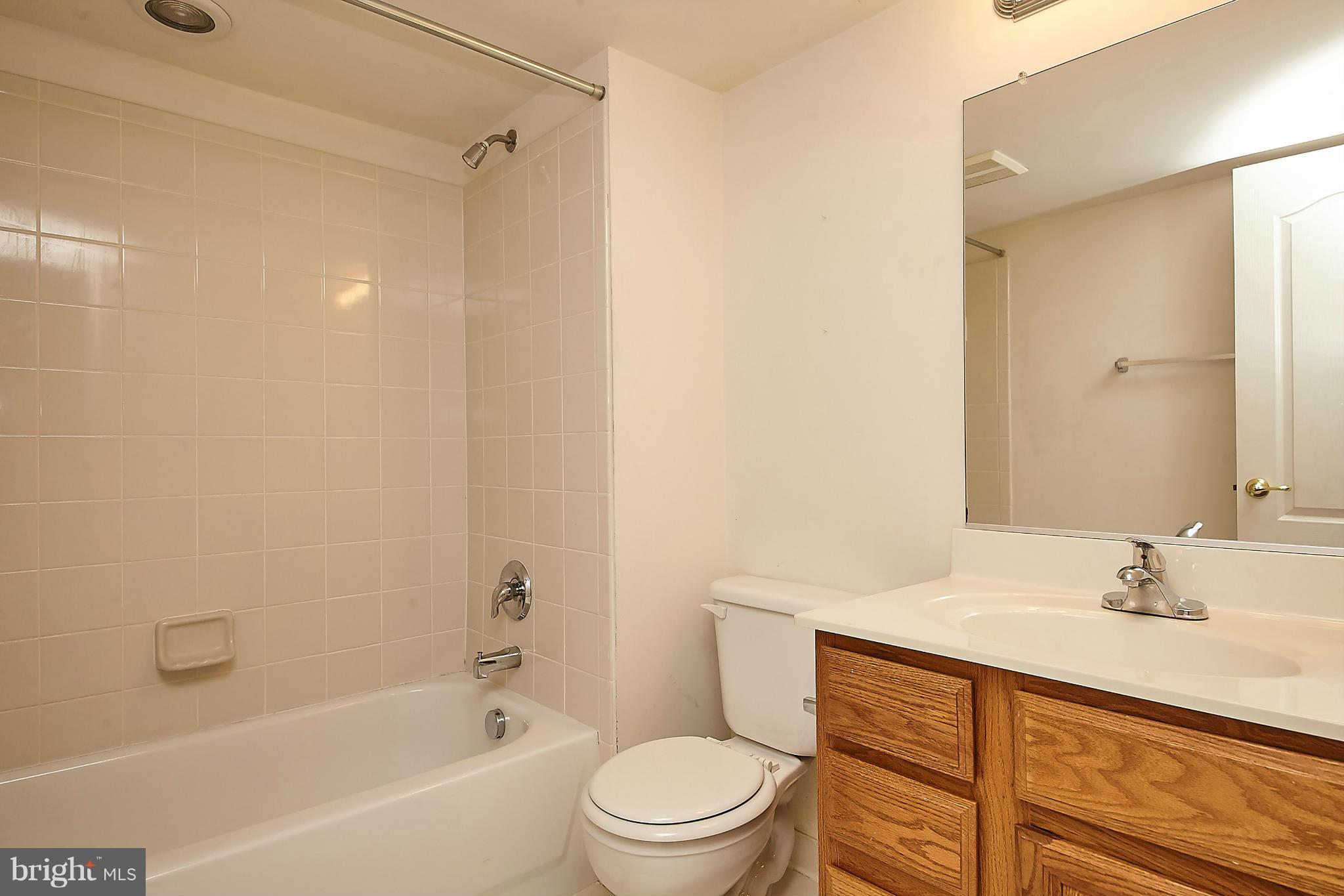 DALE CITY - Residential