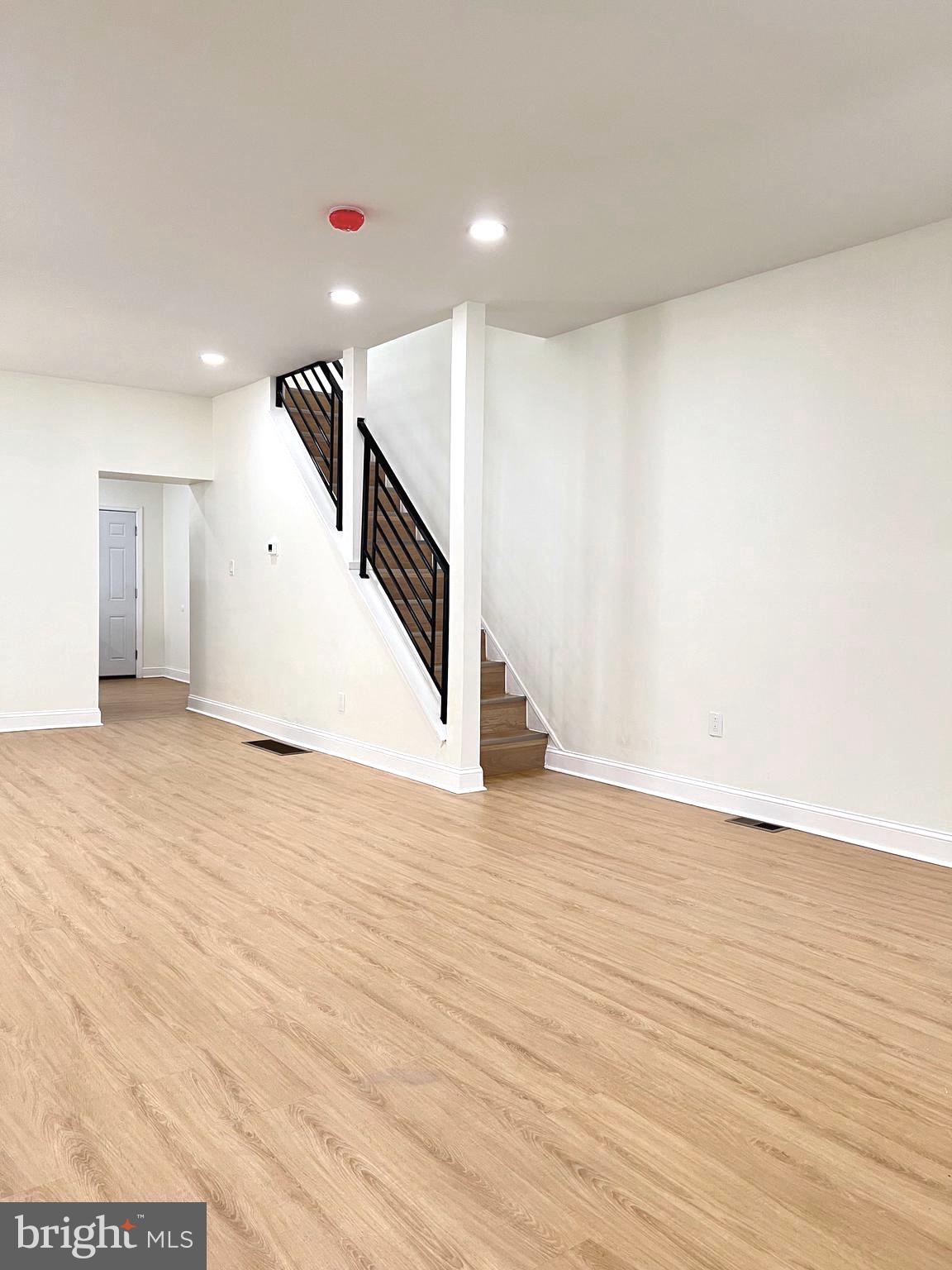 COBBS CREEK - Residential