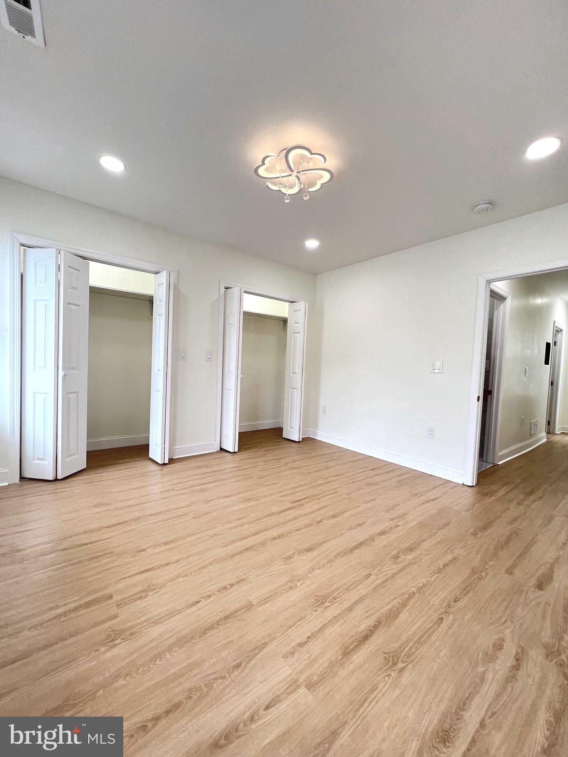 COBBS CREEK - Residential