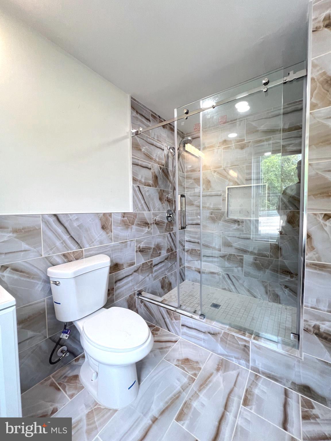 COBBS CREEK - Residential