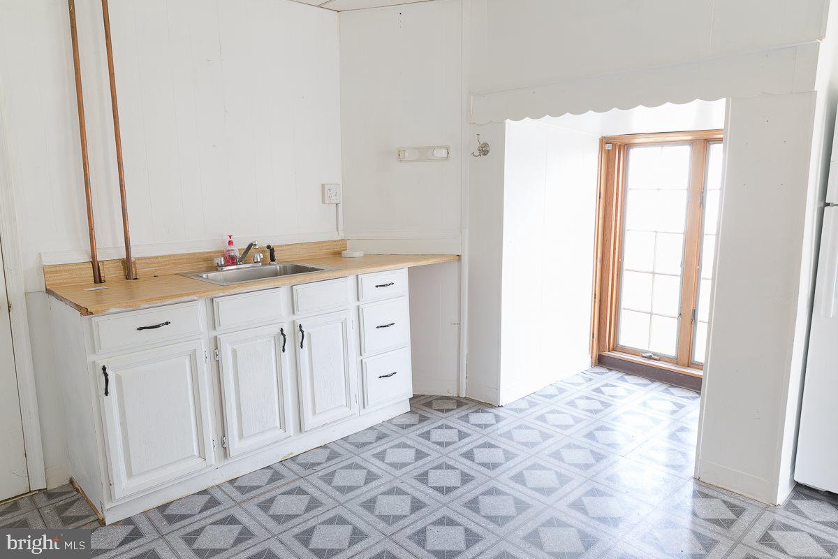 NONE AVAILABLE - Residential Income