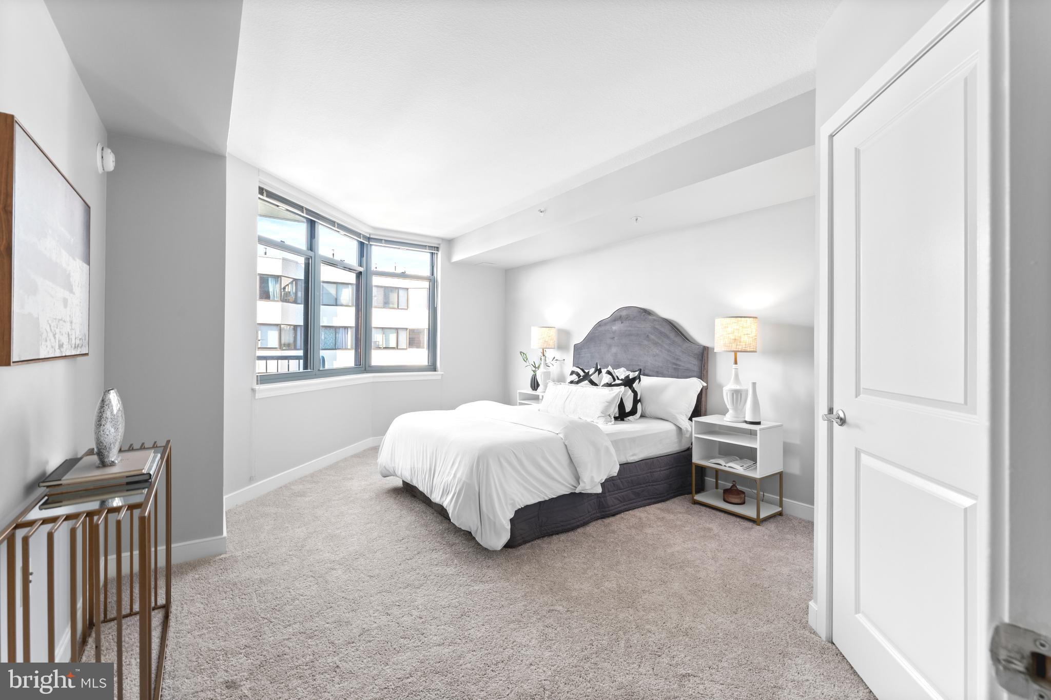 1117 10TH STREET NW 906