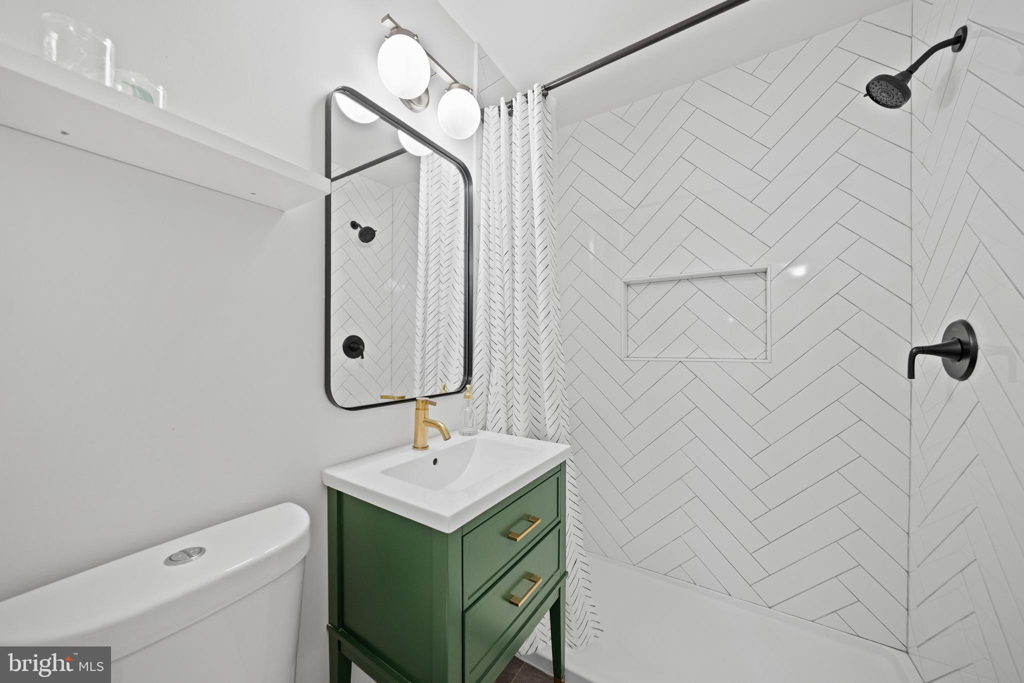 GREENWAY DOWNS - Residential